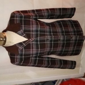 Vintage 1990's Women's Pendleton 100%Virgin Wool Plaid Blazer. Size 6 Tall.